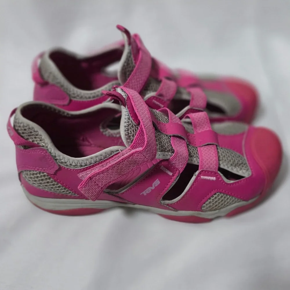 Teva Kids Pink Gray Sport Sandals Water Shoes Hook and Loop Big Kid‎ Size 7